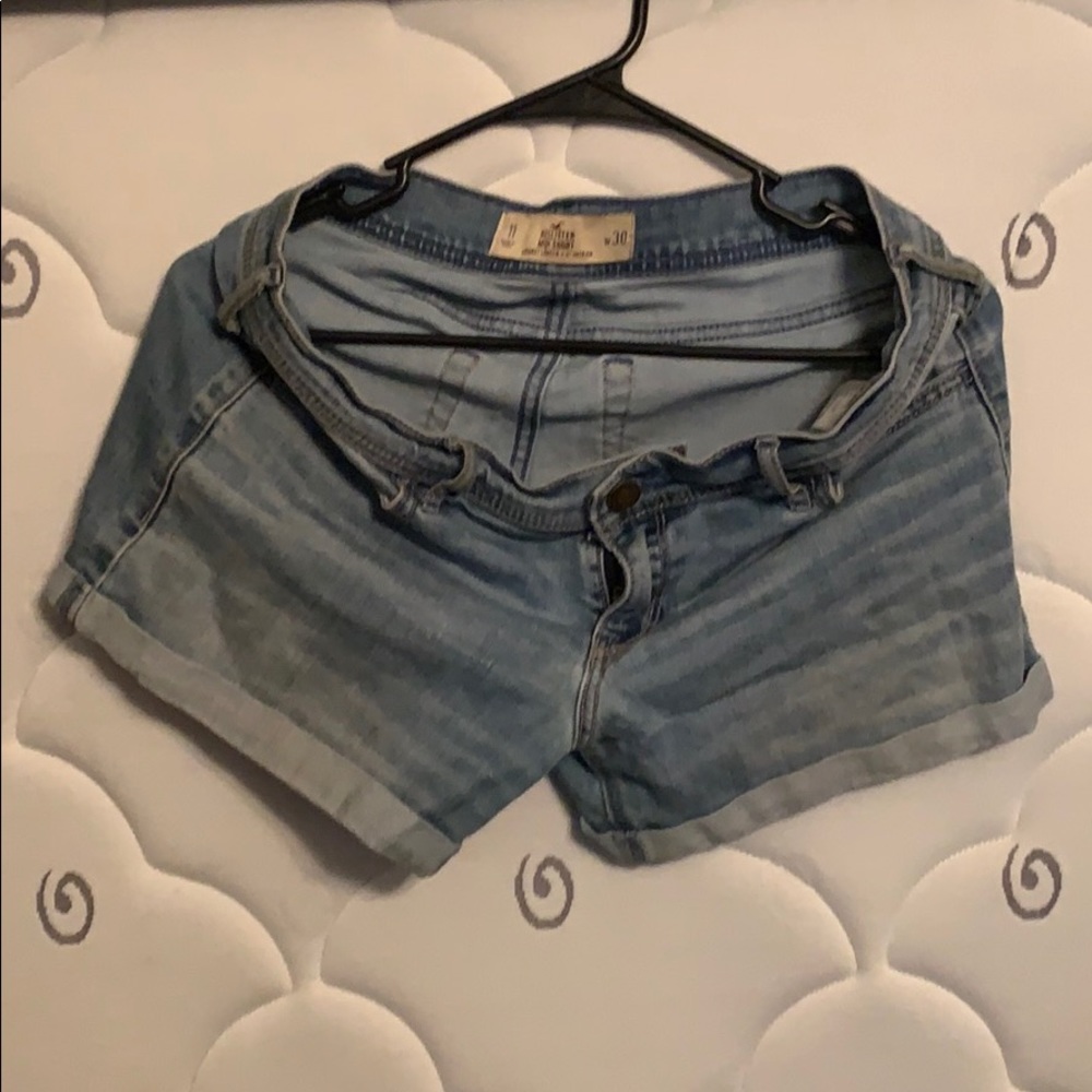 Girls Hollister shorts